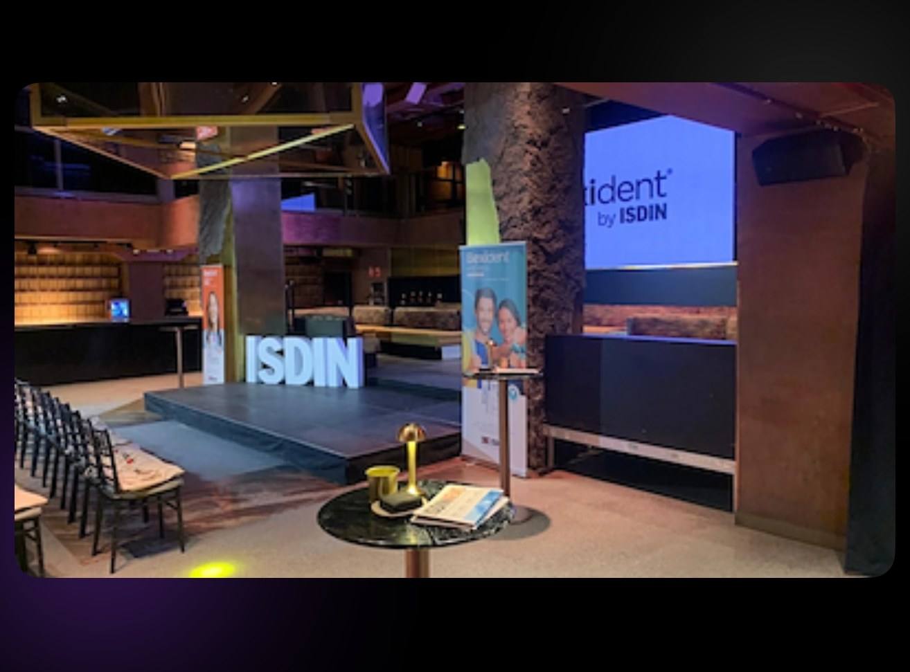 Presentación de ISDIN en V64